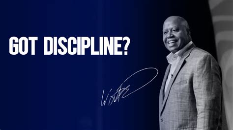 Discipline: The Hidden Playbook Behind Every Champion - Walter Bond