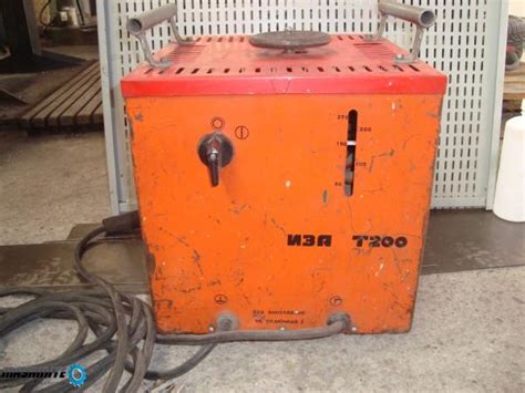 Машините - Електрожен - ИЗА Т200 / 250А
