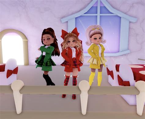 Group Costumes Pt2 The Heathers Rroyalehighroblox