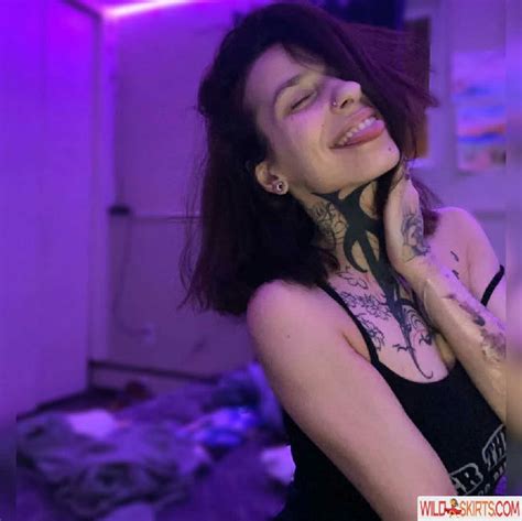 Roma Army Chloe Roma Romaarmy Romaarmy Mensrights Nude Instagram Leaked Photo