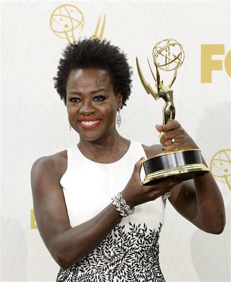 10 of Viola Davis' Most Memorable Beauty Looks