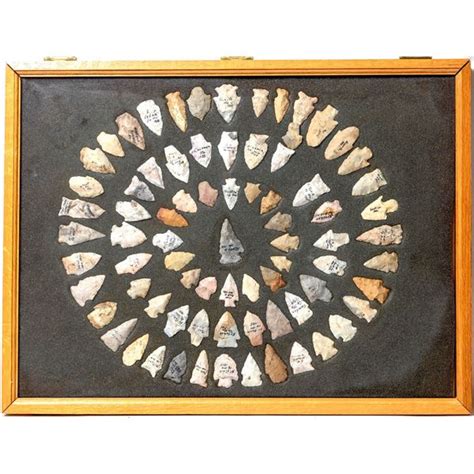 Projectile Points Early Paleo Period From Missouri 153101