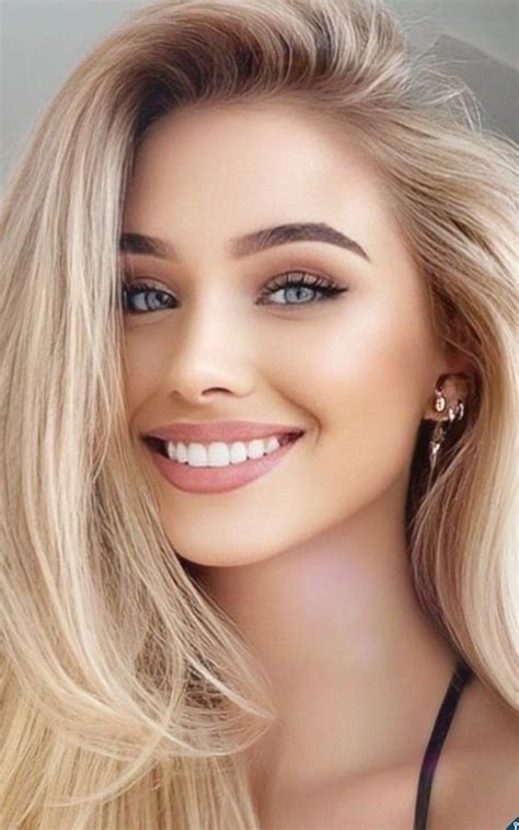All Smiles Beautiful Women Gorgeous Blonde Hair Make Up Long Hair Styles Blondes Natural
