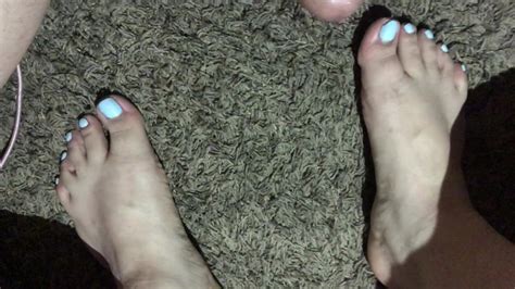 Messy Cumshot On Sexy Latina Feet XHamster