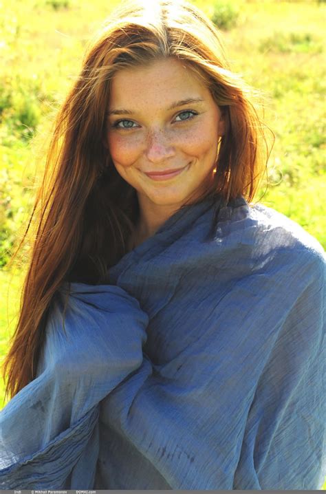 Stunningly Gorgeous MIC Porn Pic