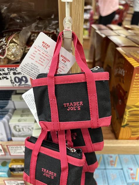 Trader Joe S Mini Totes Are Back There S A Regular Size Reusable Red