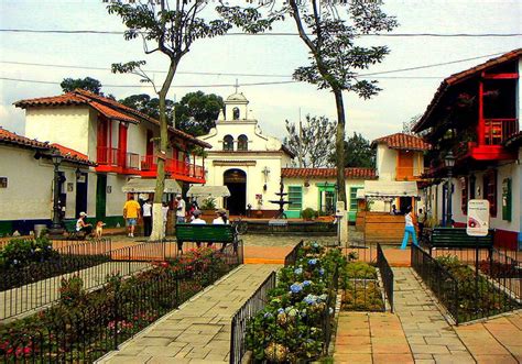 Pueblito Paisa Un Viaje Al Pasado En El Cerro Nutibara En Medellín