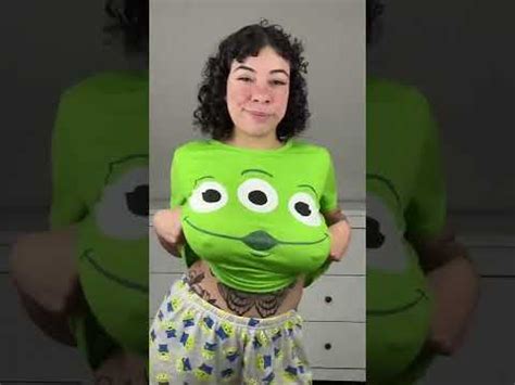 Braless No Bra Bouncy Bouncing Boobs Dancing Tiktok Nip Slip Boob