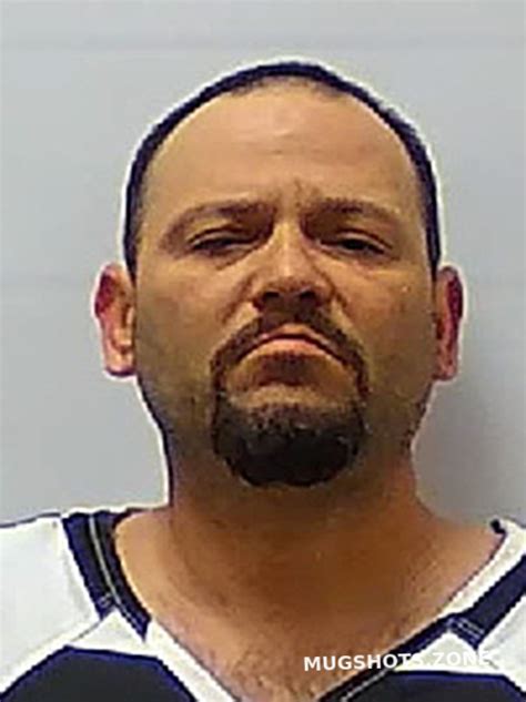 PEREZ RAMIRO 01 29 2023 Calhoun County Mugshots Zone