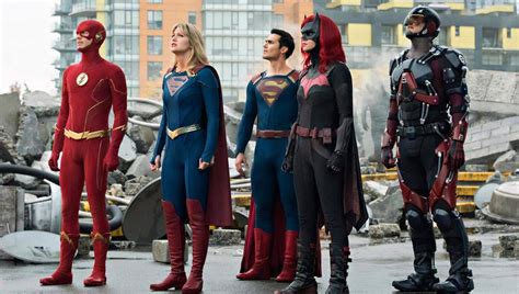 flash  voici les dernieres avant premieres de la fin de saison