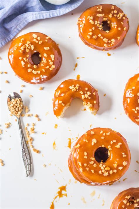 Vanilkové donuty s karamelom