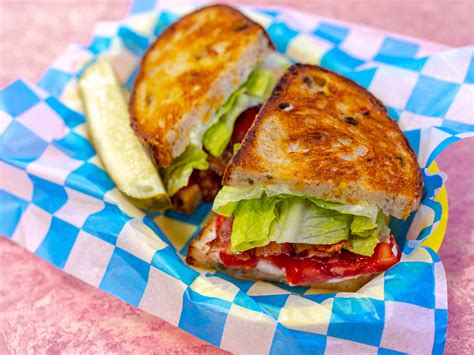 Tony's Italian Deli & Subs - Review - Edison Park - Chicago - The