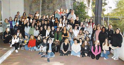 Igesa : EDUCATION : Le lycée La Colette Igesa vous ouvre ses portes