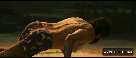 VARUN DHAWAN Nude AZNude Men