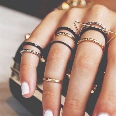 Gotowe Na Nowy Trend Knuckle Rings Czyli Pierścionki Do Połowy Palca