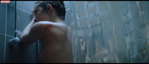 Naked Sarah Bolger In A Good Woman Is Hard To Find