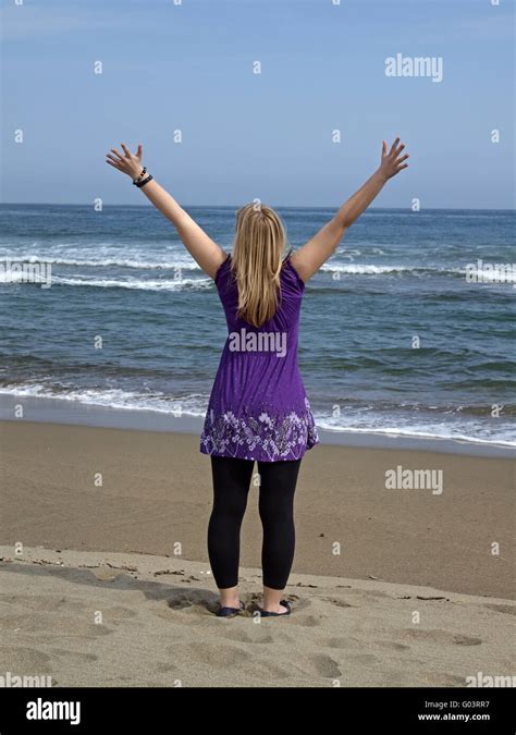 Blonde Behaarte Deutsche Dame Fotos Und Bildmaterial In Hoher Aufl Sung Alamy