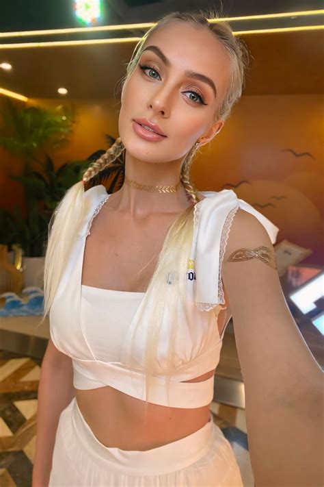 Charming Irina Y O From London With Blonde Hair Id Ladadate