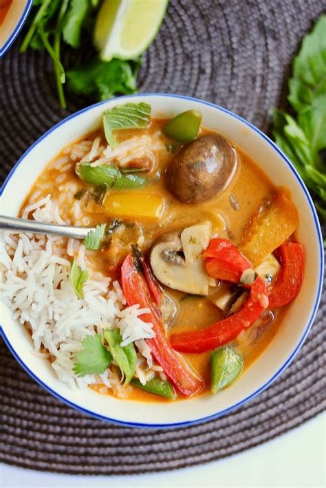 Thai Red Curry With Vegetables (Easy Vegan Recipe) - The Cheeky Chickpea