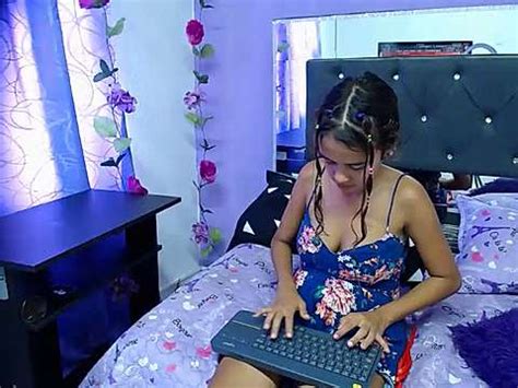 RISOSTED Naked Stripping On Cam For Live Sex Video Chat Nicepussy Org