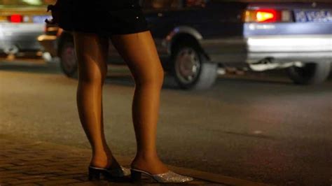 In Social Distancing Era How Has The Life Of Sex Workers Changed Newsbytes