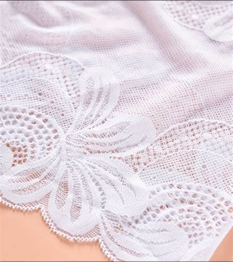 Shorty Dentelle Grande Taille F Minine Yamelia Lingerie