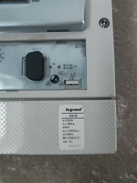 Wyłącznik mocy Legrand 630A DPX 630 36kA 256 03 Radomsko Kup teraz