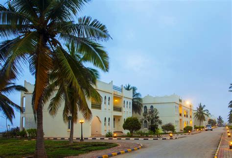 hotel in salalah | Best Salalah Spa Resorts | Luxury resorts and hotels ...