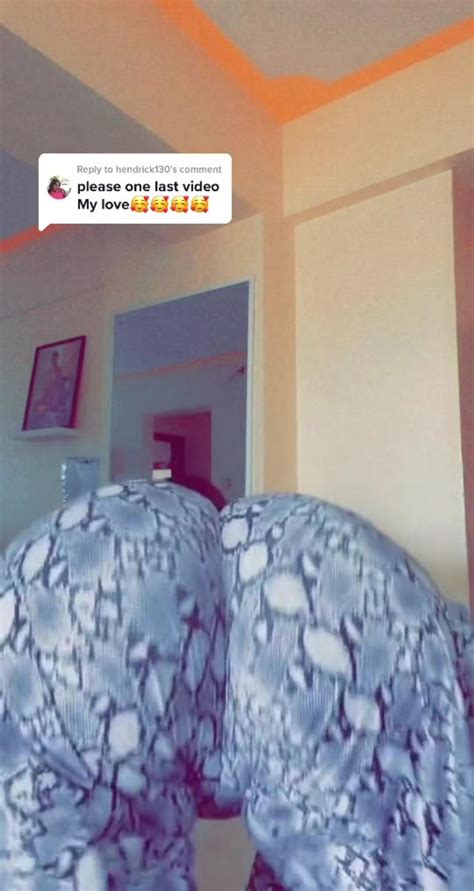 Snowbunny Claps Ass One News Page VIDEO