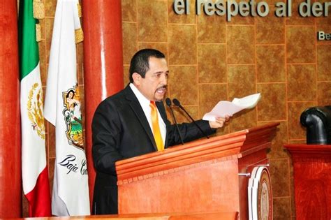 NOTILIBRE TIJUANA Por La Libertad De Informar EXHORTAN AL PRESIDENTE