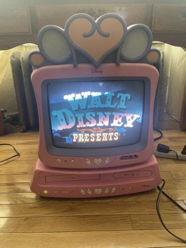 Disney Princess Pink 13 TV DVD VHS Combo CRT Retro Gaming Television 2