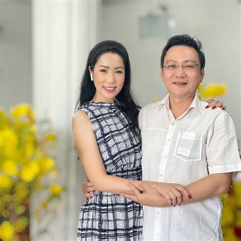 Tr Nh Kim Chi N Ho Ng Bikini Nh L Ch M T Th I Nay Ho Qu B Thanh L Ch