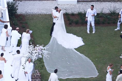 Jennifer Lopez’s wedding dress from second Ben Affleck ceremony