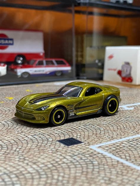 Rare Loose Super Treasure Hunt Hot Wheels Dodge Viper STH Hobbies Toys Toys Games On