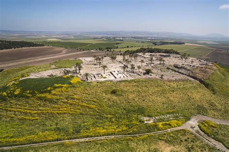 Megiddo - Tourist Israel