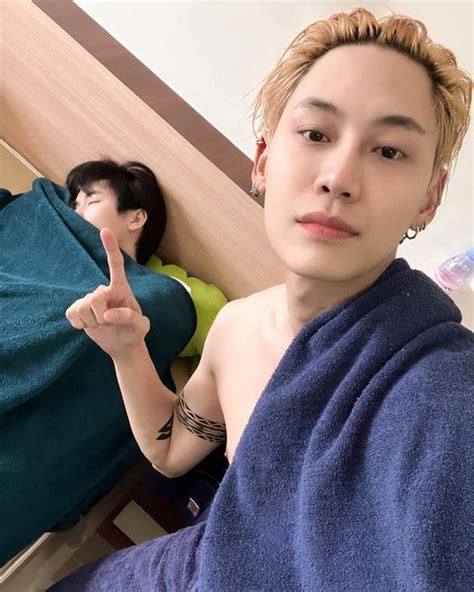 Noppanut Guntachai On Instagram Funny Face Photo Cute Gay Cute Gay Couples