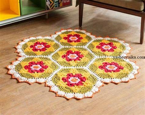 Коврик на пол крючком. Яркий коврик из мотивов крючком.