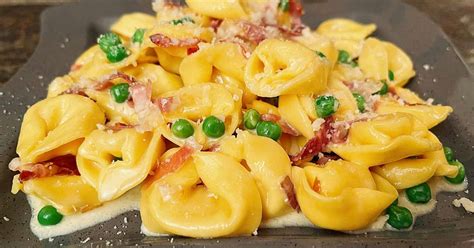 You Don T Need To Make Pasta From Scratch To Enjoy A Dish Of Tortellini With Prosciutto And Peas