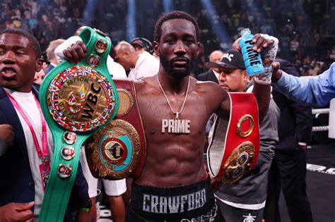 Crawford stops Spence to claim undisputed welterweight world title