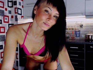 Mom Sex Meet Sexy Mature Moms Online Join Us For Free