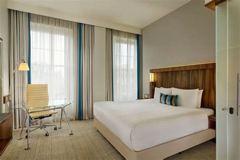 Courtyard by Marriott Edinburgh Edinburgh | Bookonline.com