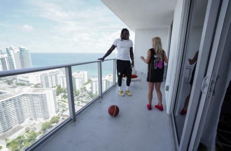 Blonde PAWG Cassie Bender Gets Her Mature Cunt Destroyed By A BBC CoedCherry