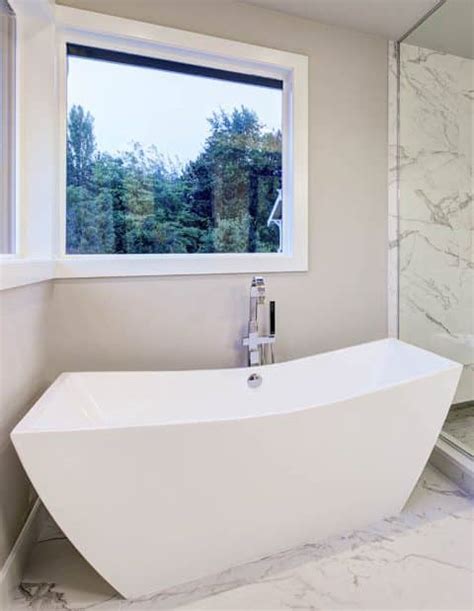 Freestanding Tub - Innovative Bath Solutions