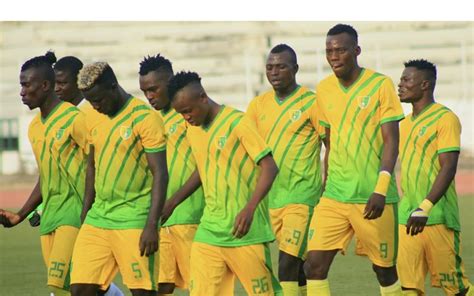 NPFL Rivers United Hit Top A Remo Stars Lose Unbeaten Start The