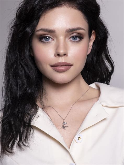 Подвеска серебро 925 пробы ведьма (ведьмочка) на метле. Миниатюрный ...