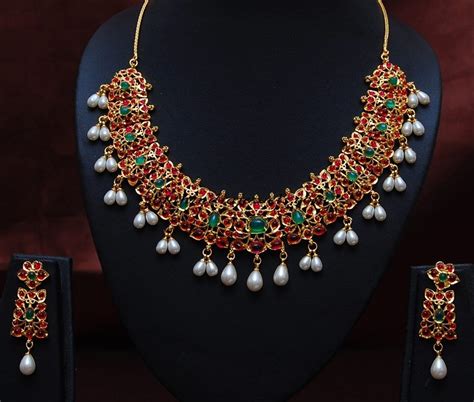 Imitation Jewellery Ruby Emerald Pearl Studded Necklace South