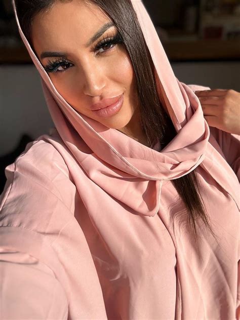 Rym Arabic Big Ass Escort From Riyadh EscortHub