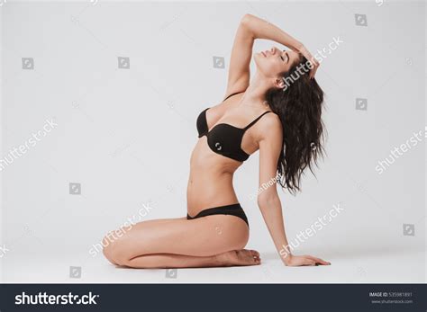 Full Length Portrait Sexy Brunette Woman Nh C S N Ch Nh S A Ngay Shutterstock