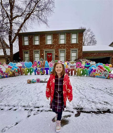Happy As A Lark Cakes, LLC - Yes, I made the cake 🥰🥰🥰😍😍😍😍. I’ve had