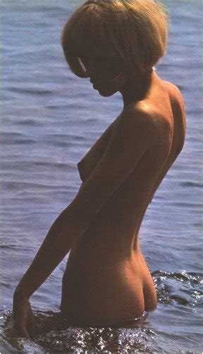 Naked Mireille Darc Added By Jyvvincent